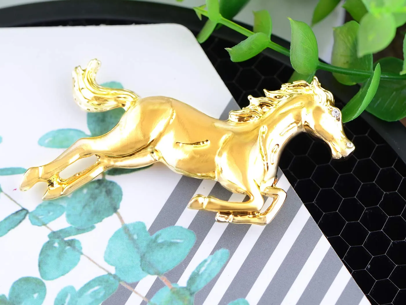 Alilang Golden Tone Plated Galloping Horse Jockey Equestrian Animal Fashion Pin Brooch