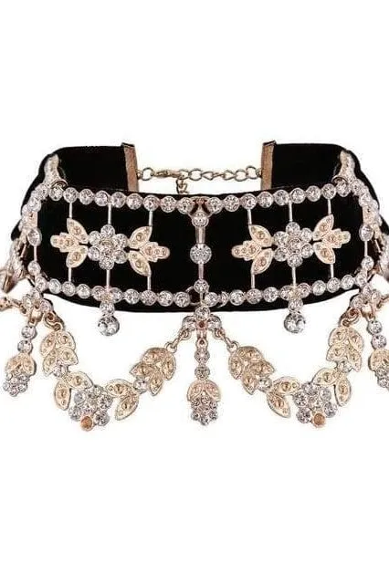 Antionette Choker