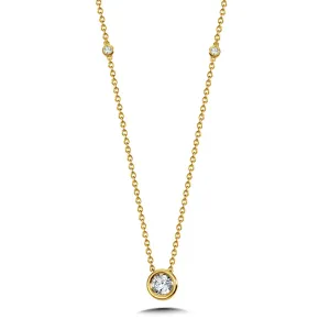 Bezel-Set Diamond Star Solitaire Necklace (1/10 ctw)