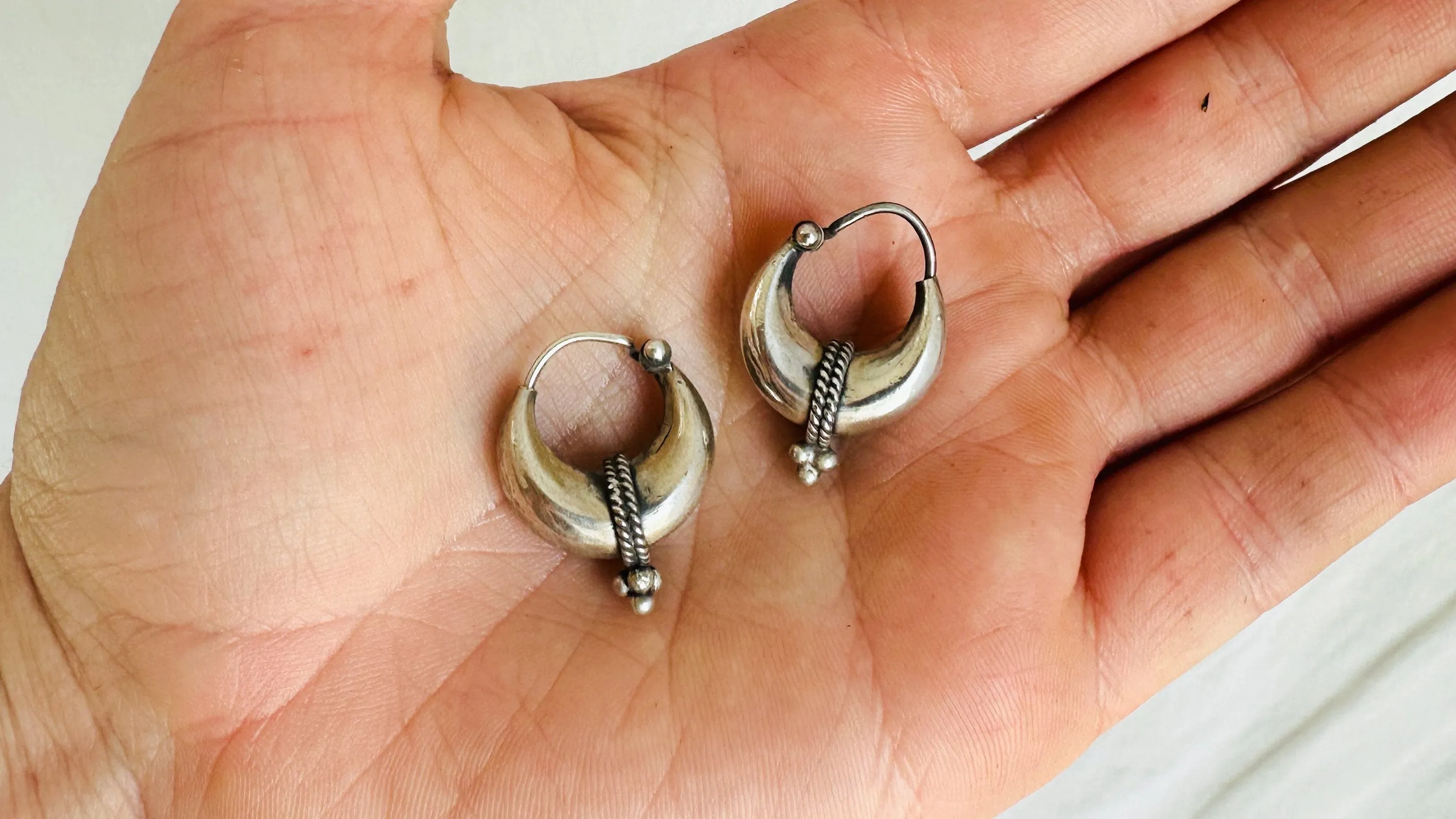 Fat Hoop Earrings India. Sterling Silver. 1077