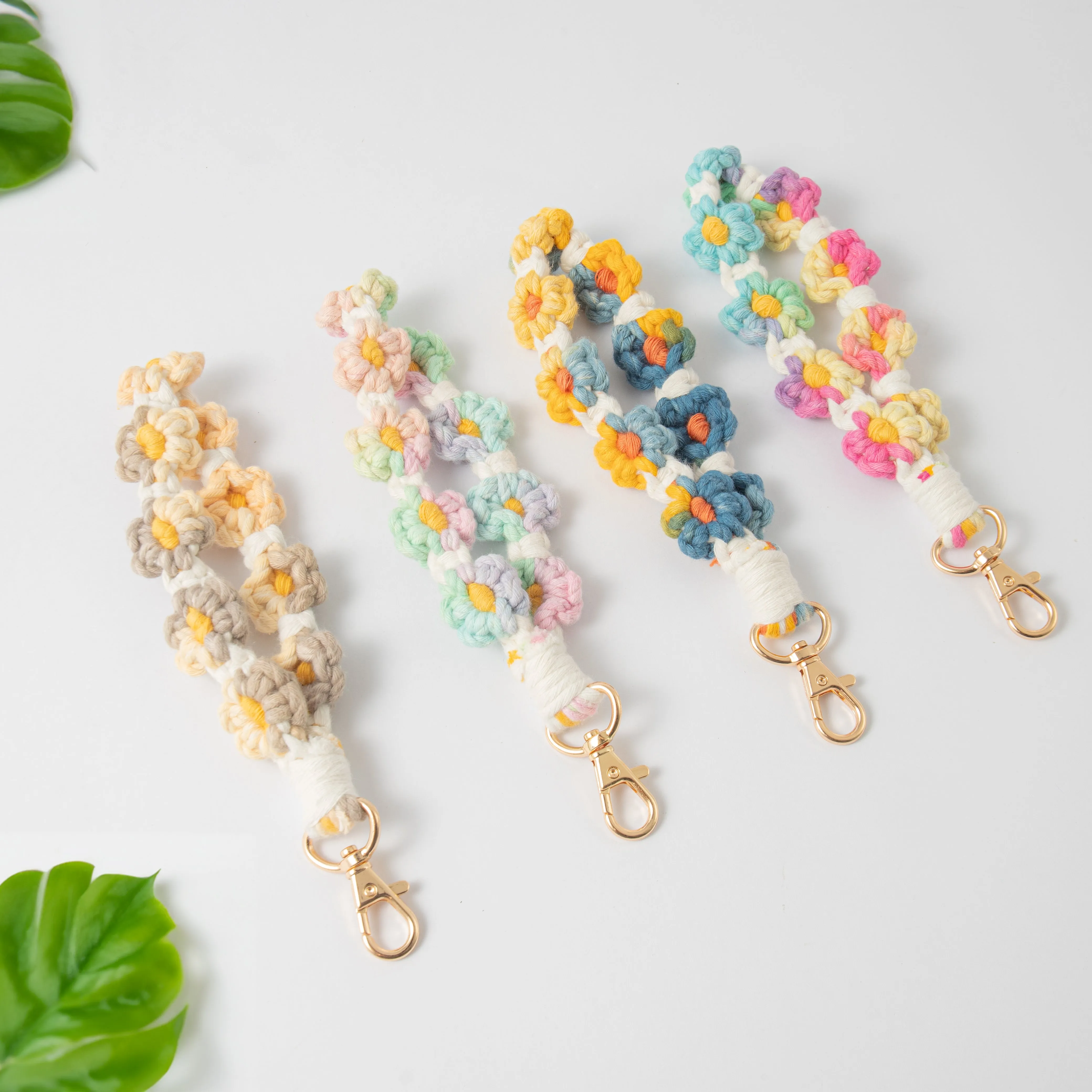 Handwoven Daisy Flower Style Keychain & Keyring