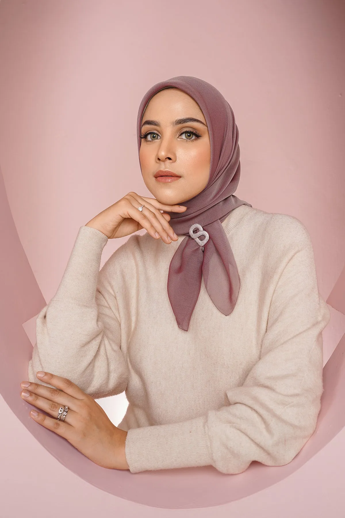 Kelly Square in Antique Mauve