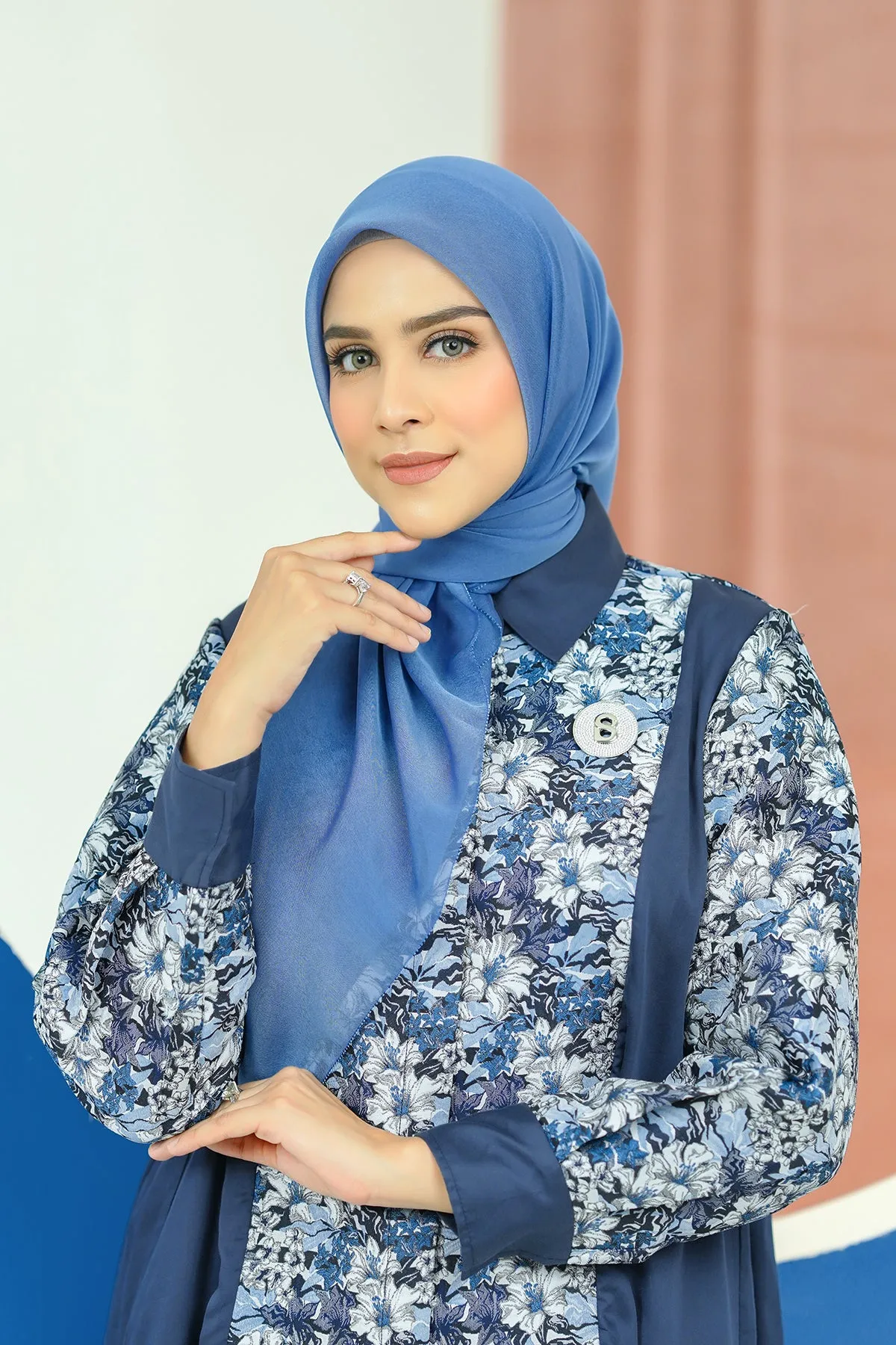Kelly Square in Bijou Blue
