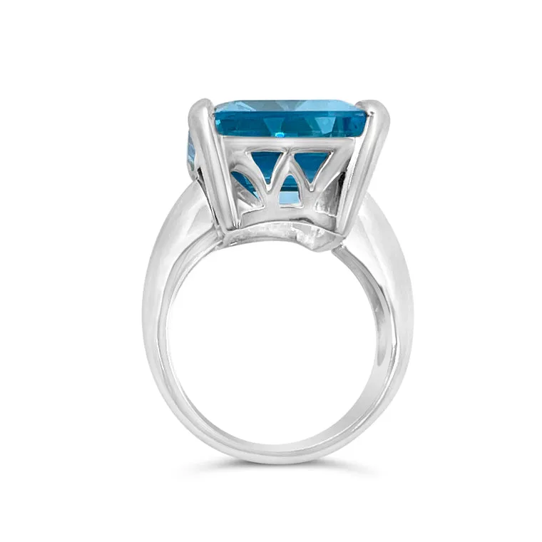 Le Soiree Cocktail Rings - Blue Topaz