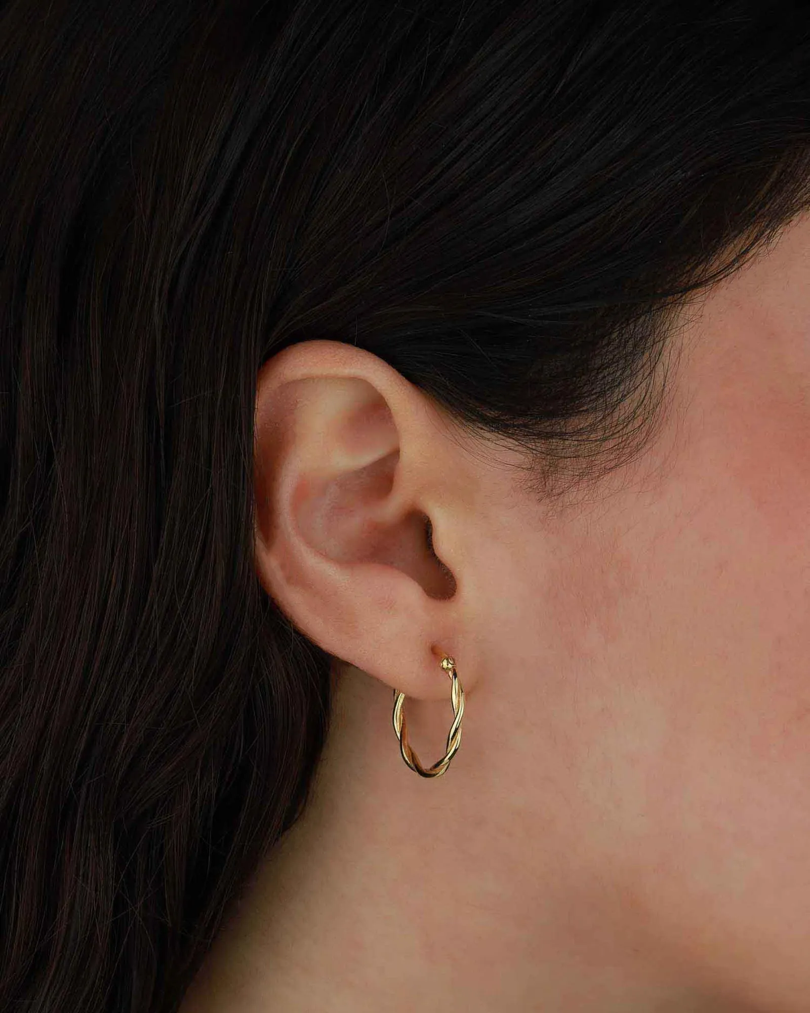 Loose Twist Hoops I 20mm
