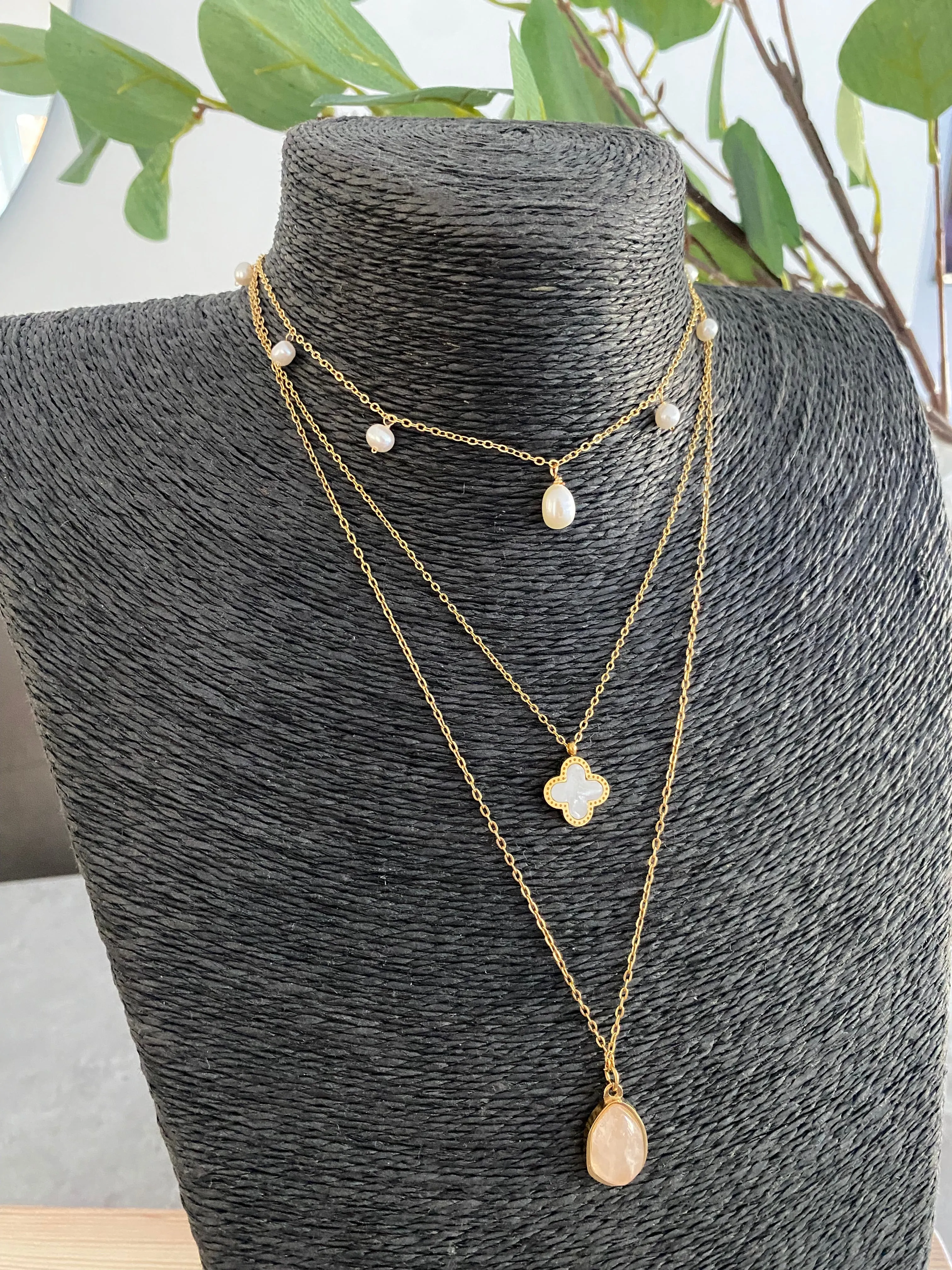 Pearl Choker - Gold