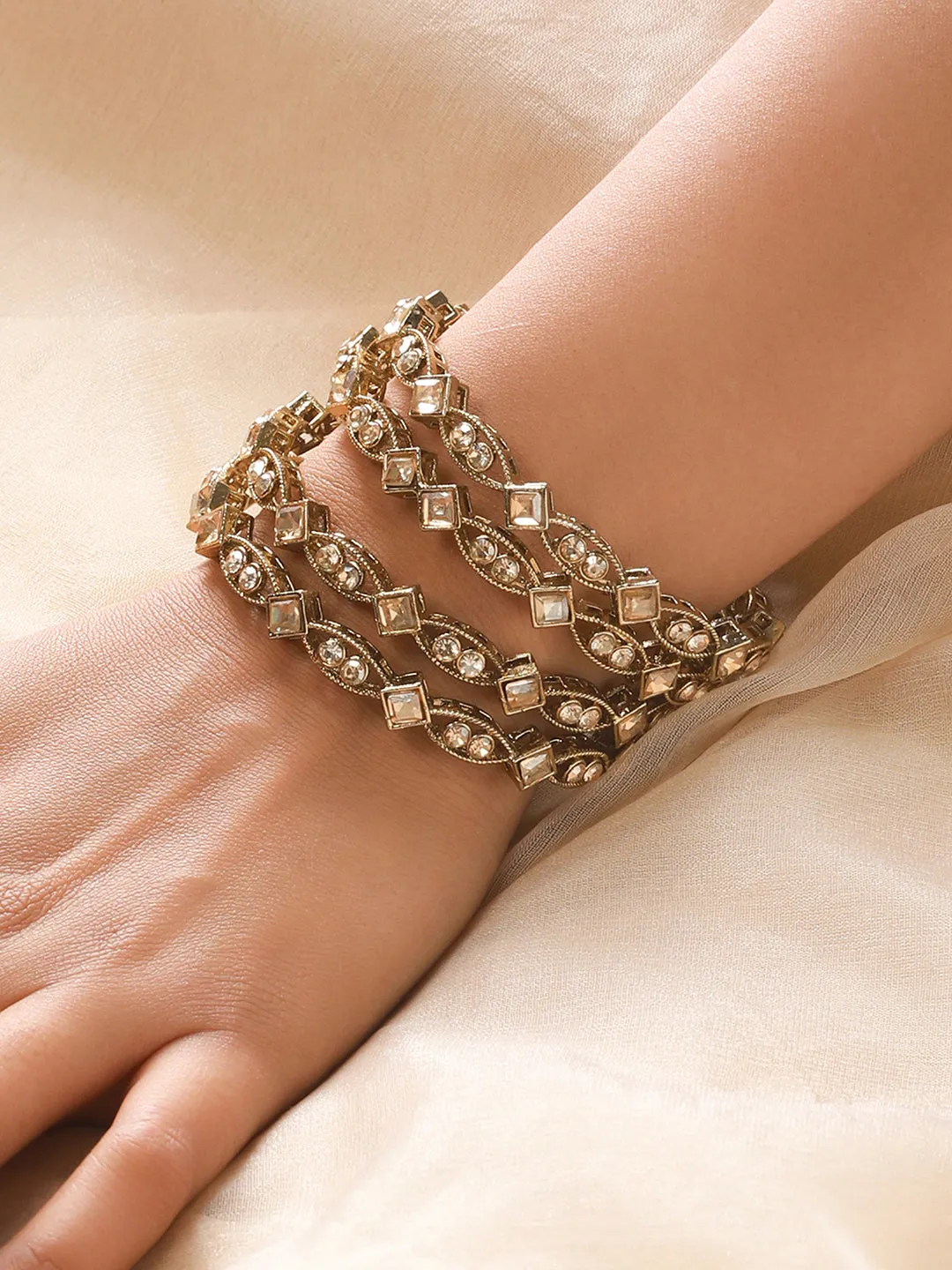 Set Of 4 Gold-Plated Pearl & Kundan Studded Bangles