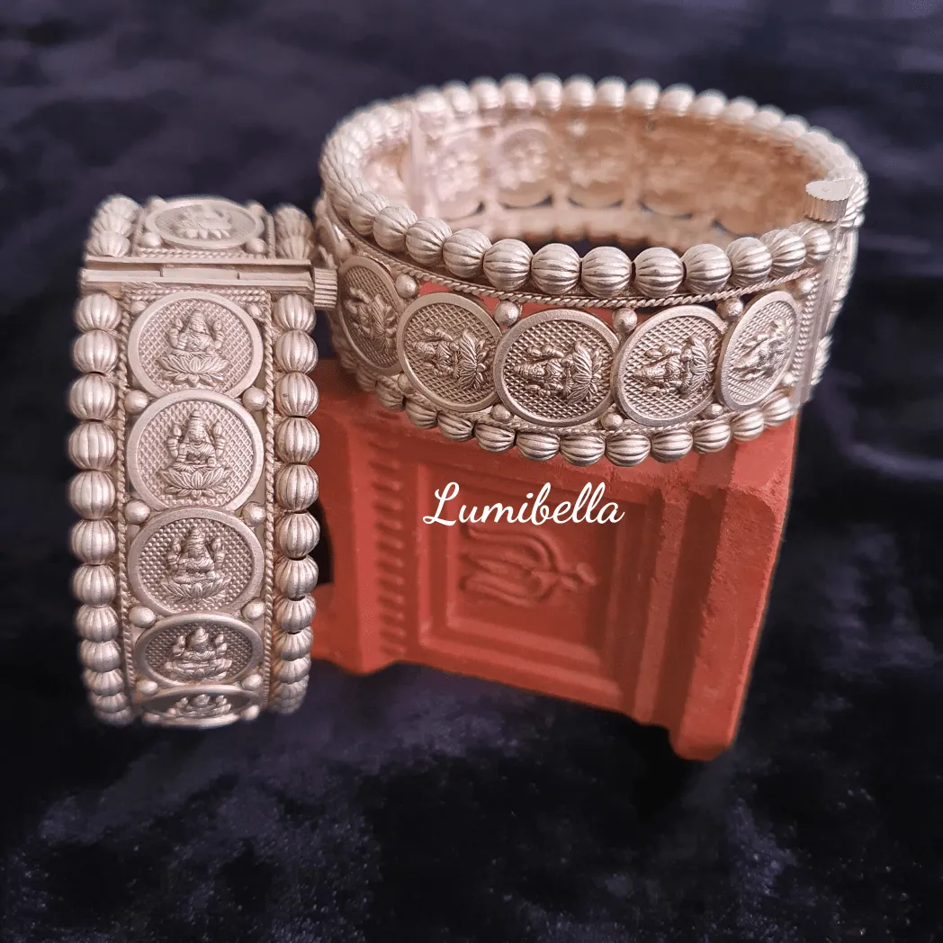 Silver Matte Finish Temple Style Bangles 2*4