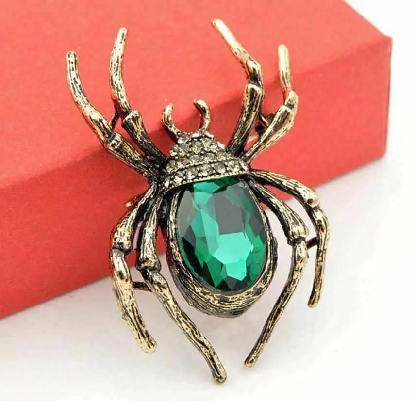 Vintage look gold plated green spider brooch suit coat broach collar pin b48oe